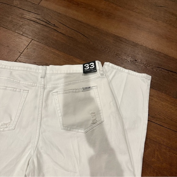 Joe's Jeans White Ankle & Cropped Jeans - Picture 7 of 12